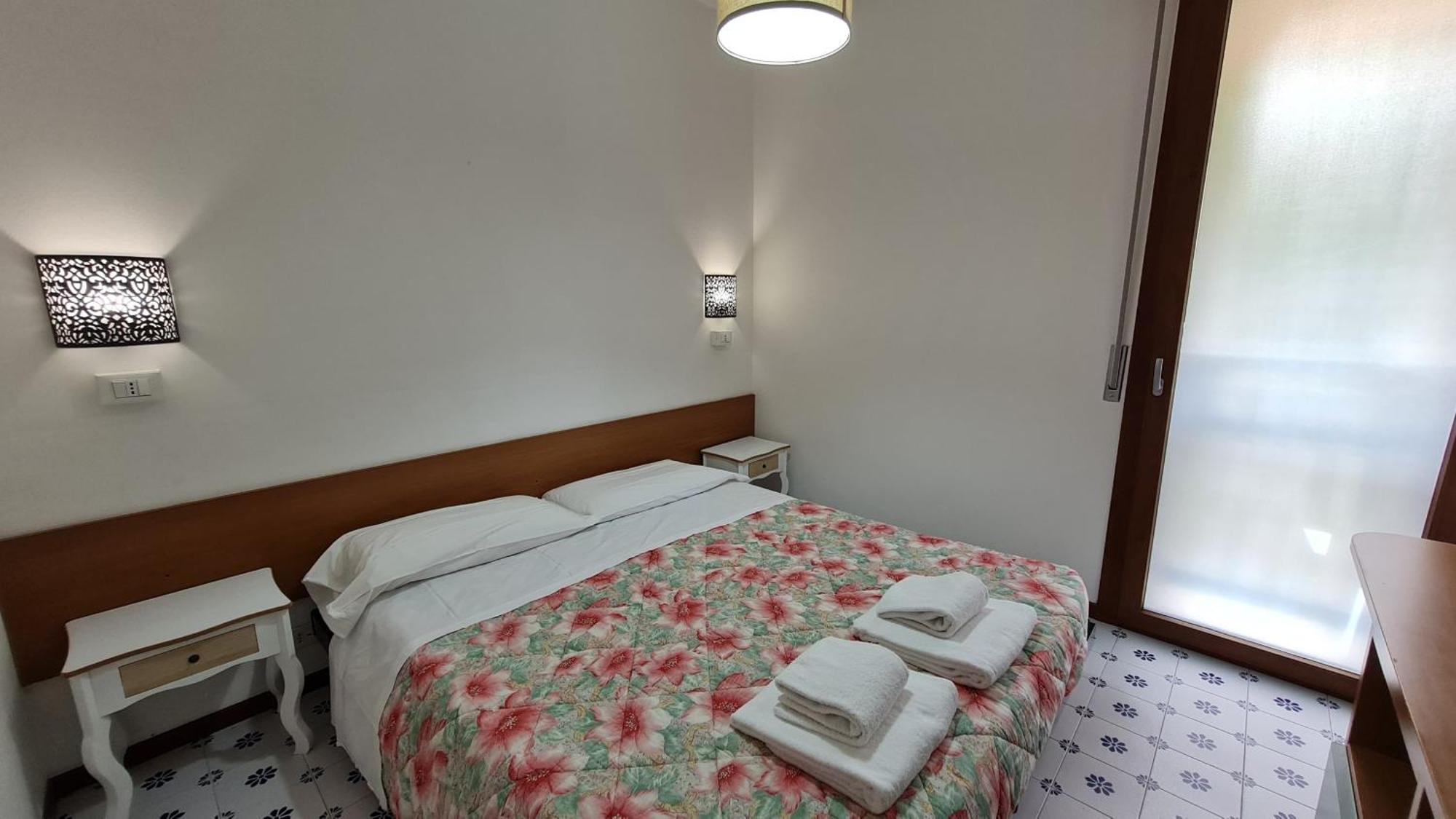 Panorama Apartment Peschiera Peschiera del Garda Ngoại thất bức ảnh